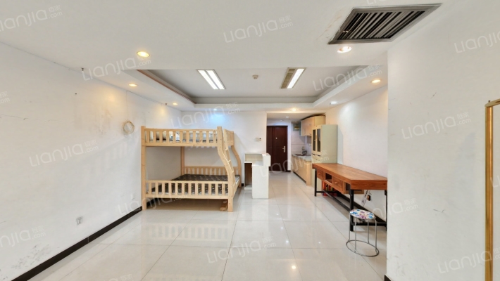 品汇大厦二手房实景图