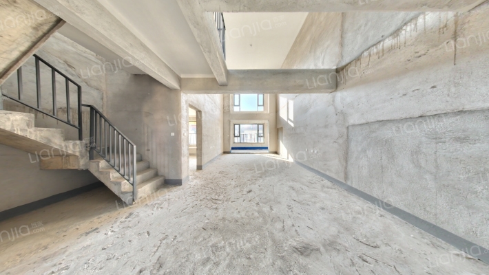 恒达玖玺府二手房实景图