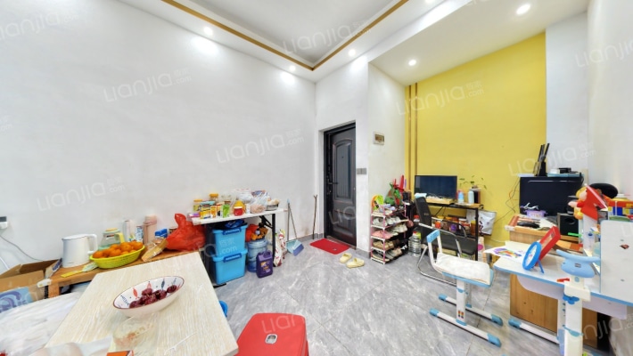 长龙新村二手房实景图