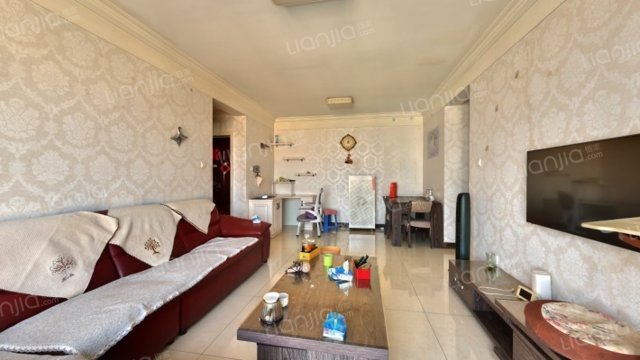 怀特芙蓉郡二手房实景图