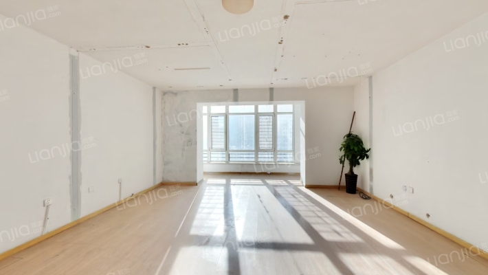 云顶大厦二手房实景图