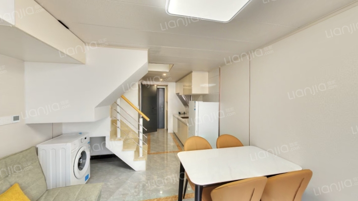 中邦拉普达二手房实景图