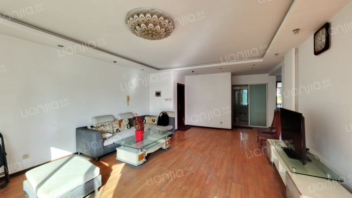 金秋小区二手房实景图