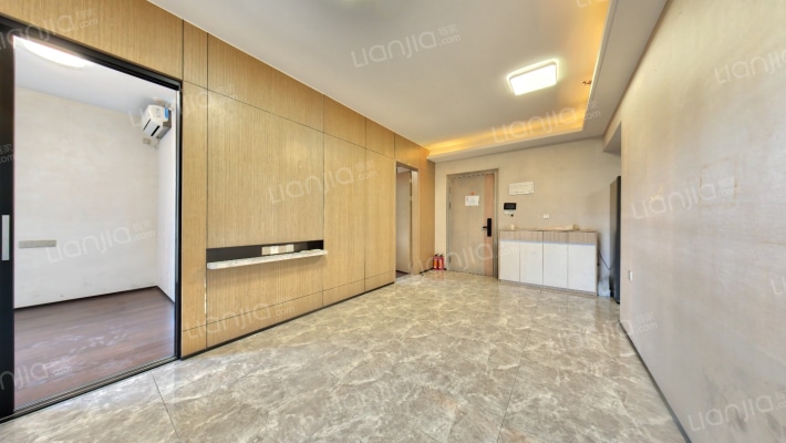 福城·前海新纪元二手房实景图