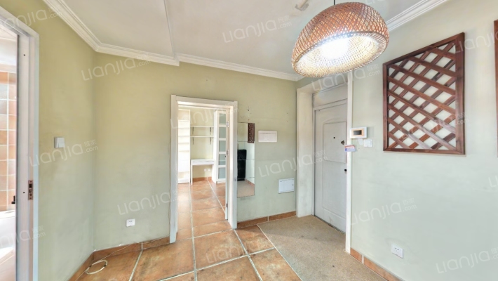 车公庄西路35号院二手房实景图