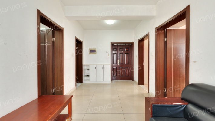 泾湾花园二手房实景图