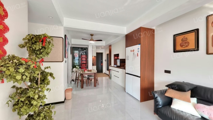 引江佳园二手房实景图