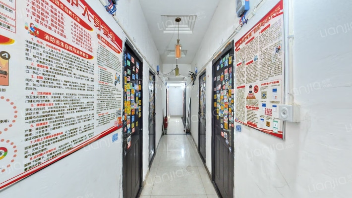 红星建材交易中心二手房实景图