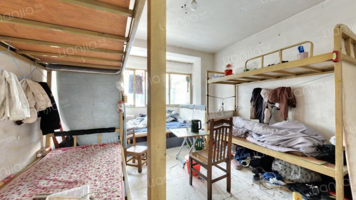 观音桥街76号二手房实景图