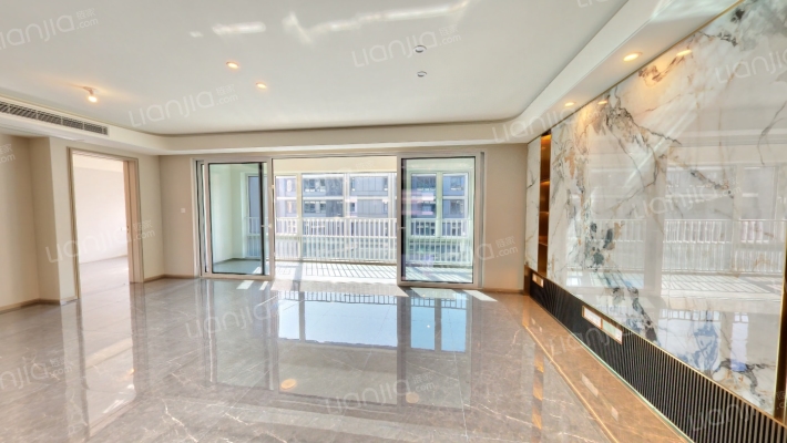 萃栖云庐二手房实景图