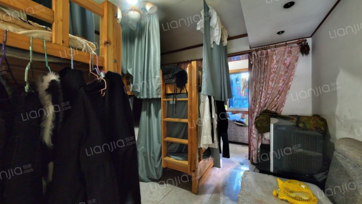 均隆街70号二手房实景图