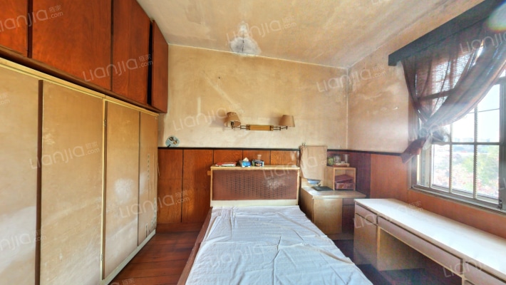 槐树路318号二手房实景图