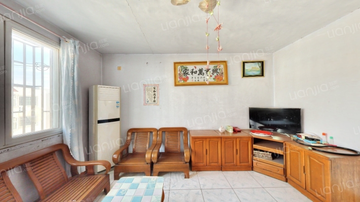 时代小区二手房实景图