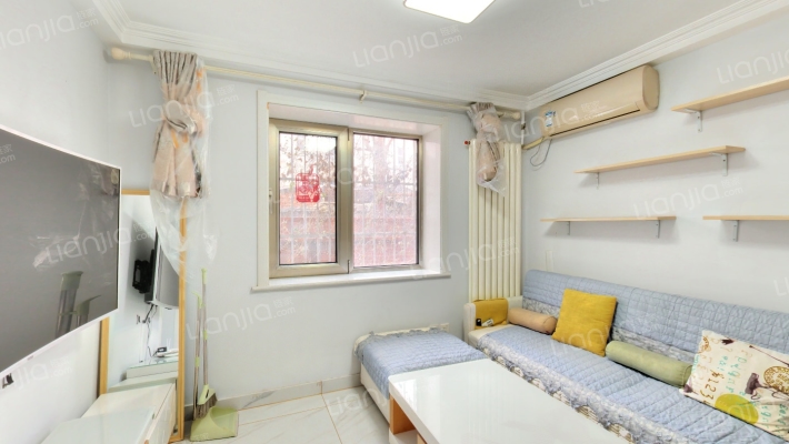 城建小区二手房实景图