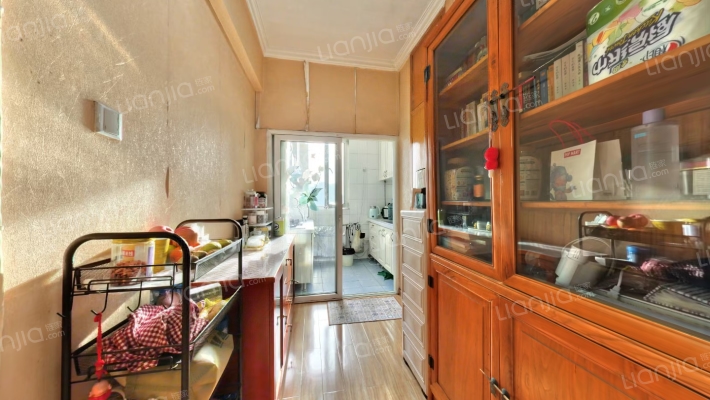 三源里街二手房实景图