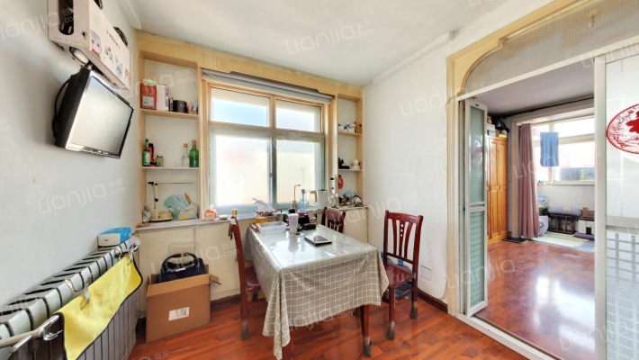 嘉善路二手房实景图