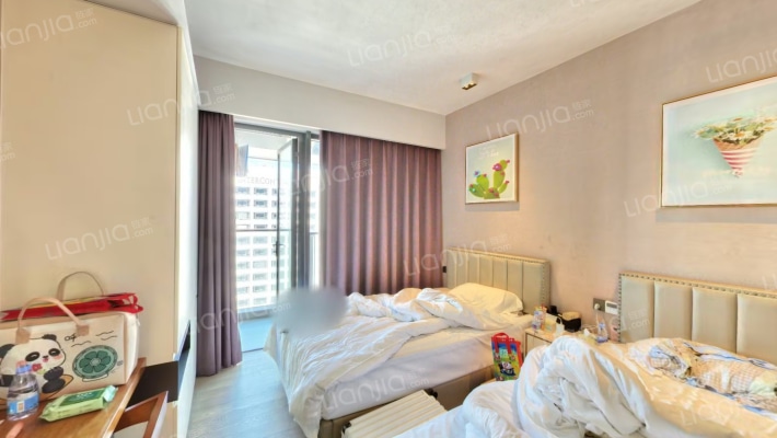 会展湾水岸二手房实景图