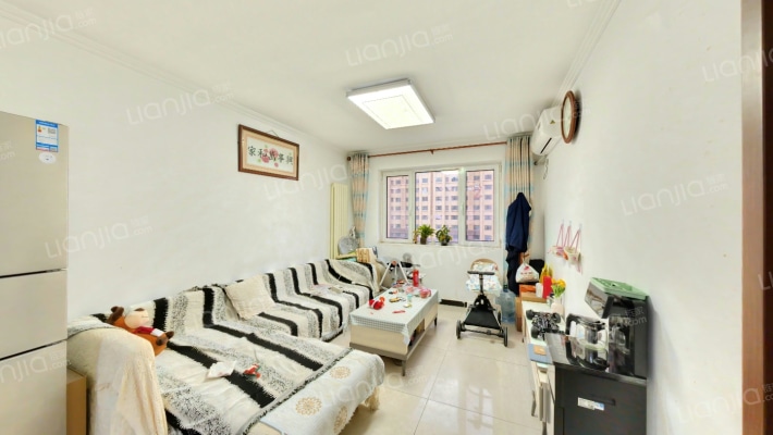 中东路121号院二区二手房实景图