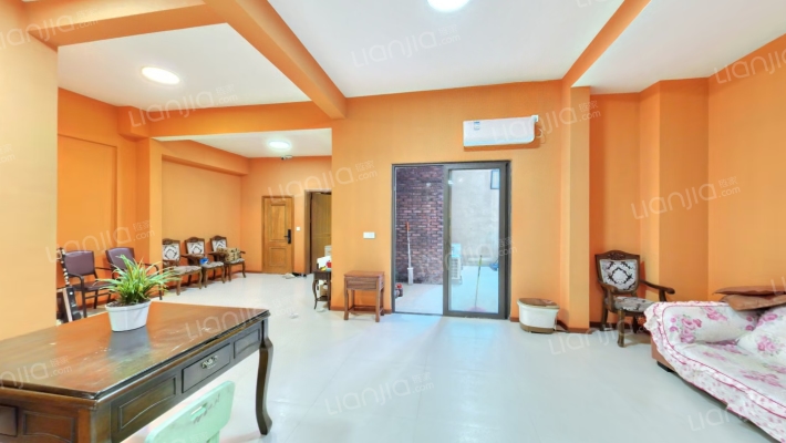 龙湖悠山郡二手房实景图