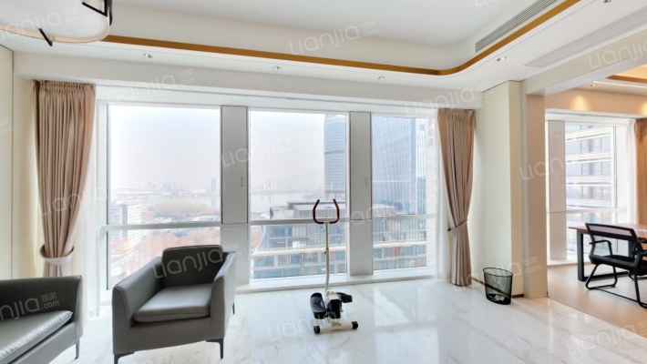 华贸国际公寓二手房实景图