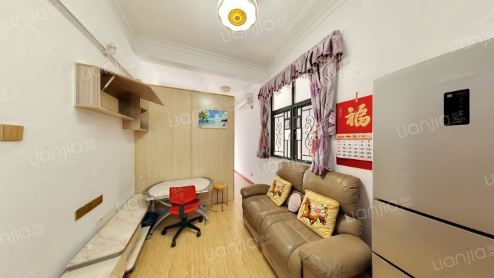 御秀名门二手房实景图