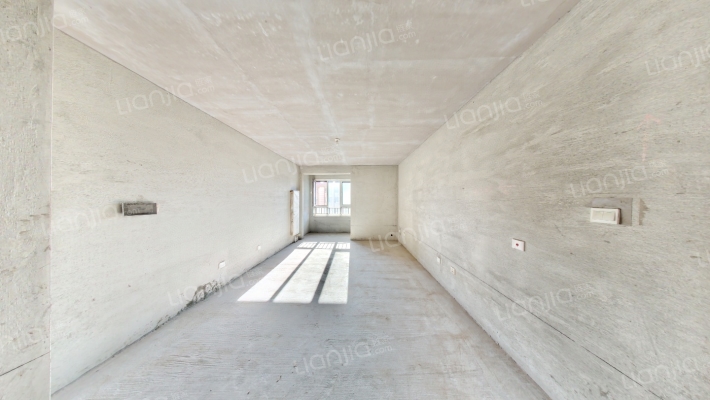 润泽新苑二手房实景图