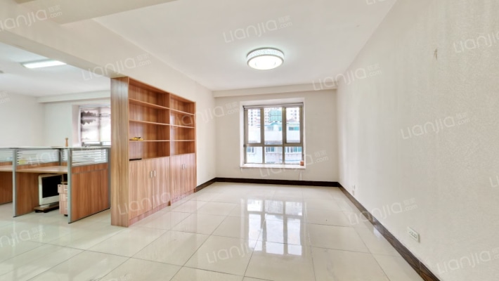 恒昱商务公寓二手房实景图