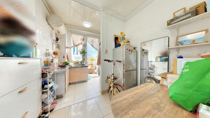 新源街二手房实景图