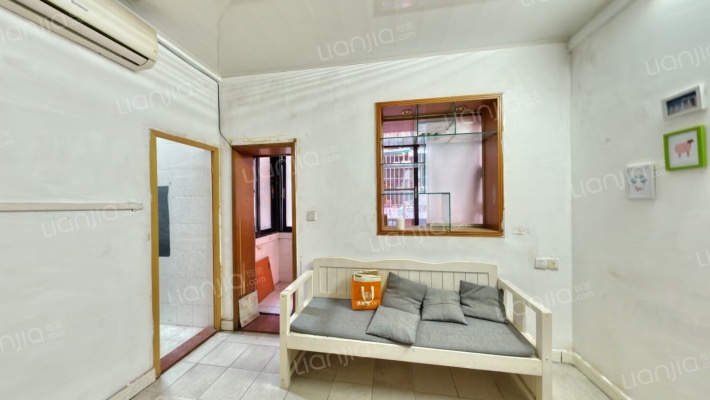 十三甫路14号大院二手房实景图