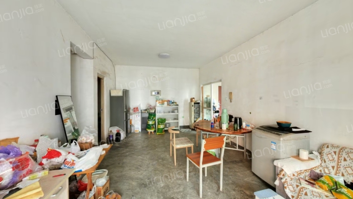 新城佳苑二手房实景图