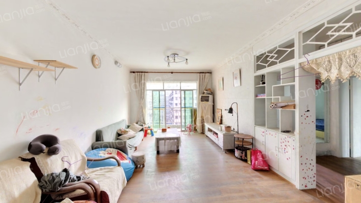 城市港湾B区独栋二手房实景图