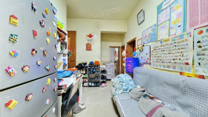 伊河路10号院二手房实景图