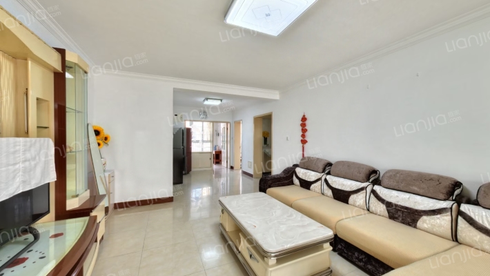 蓝天花园二手房实景图