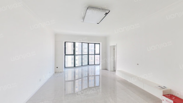 龙腾誉城二手房实景图