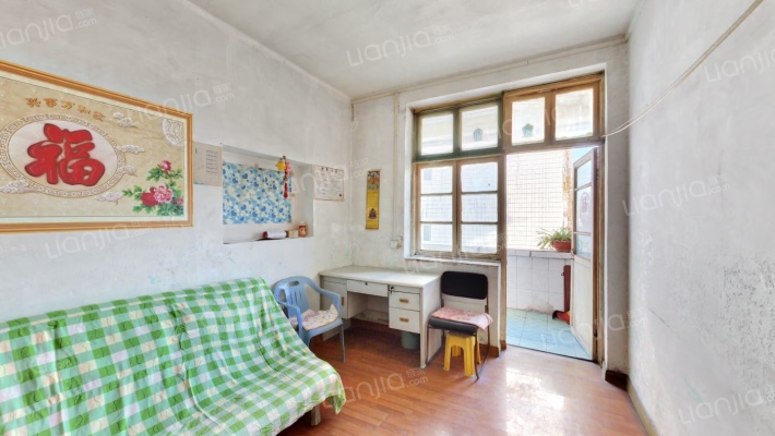 蛇山六坡1号二手房实景图