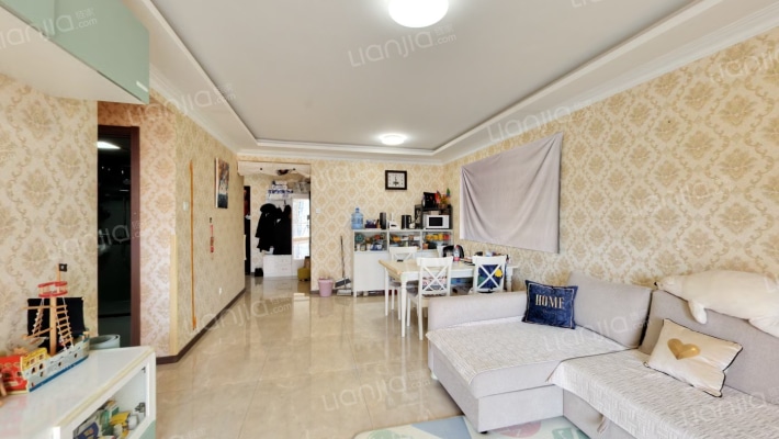 圣馨家园二手房实景图