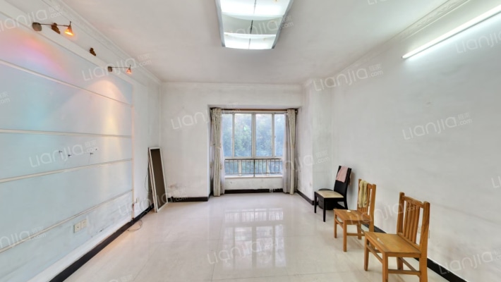 荣鑫家园二手房实景图