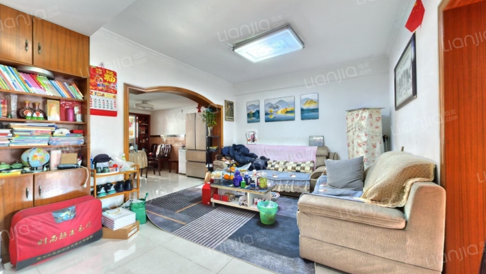 大世界五金城二手房实景图