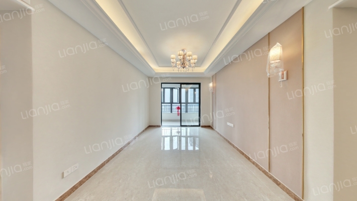 恒大中渝广场天玺二手房实景图