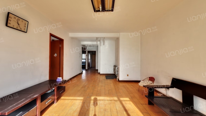 民岳家园二手房实景图