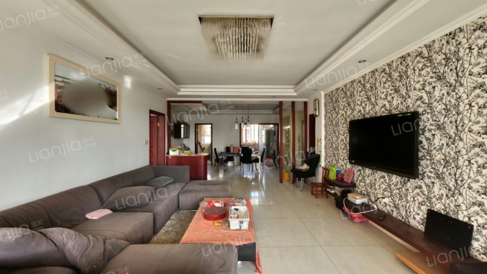 卫南家园二手房实景图