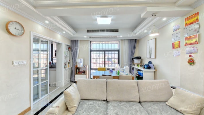 东欣佳苑二手房实景图