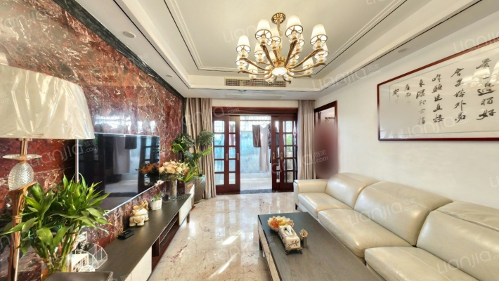 海亚花园二手房实景图