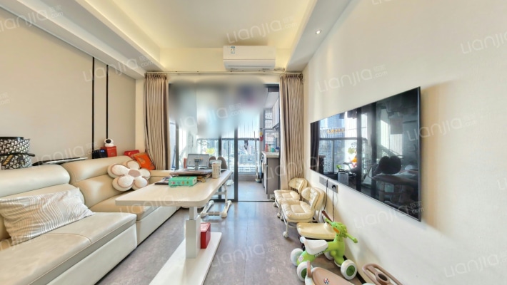 复兴世纪大厦二手房实景图