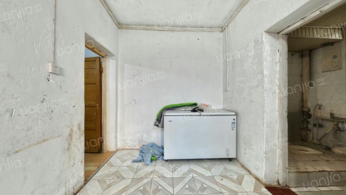 长虹桥41号二手房实景图