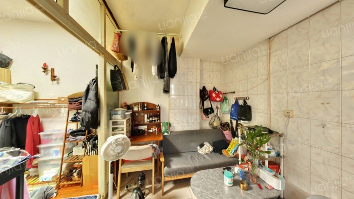 迎宾南路2068号二手房实景图