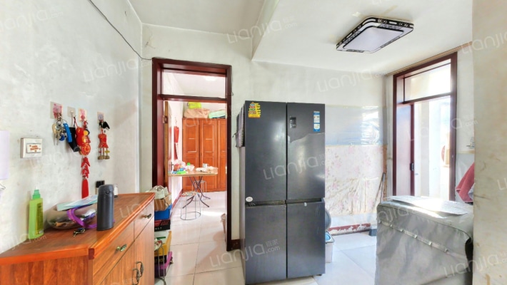 泰华街280号二手房实景图