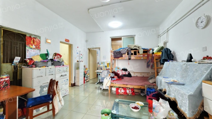 工人路84号二手房实景图