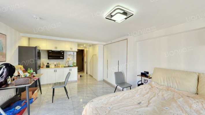 城西宝龙广场二手房实景图