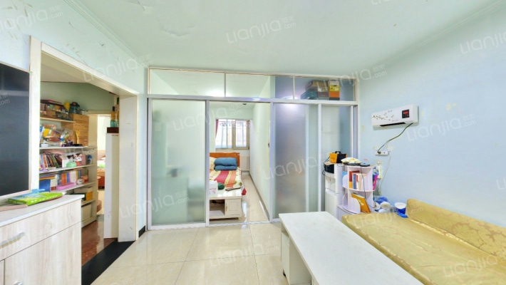 新桥家园二手房实景图